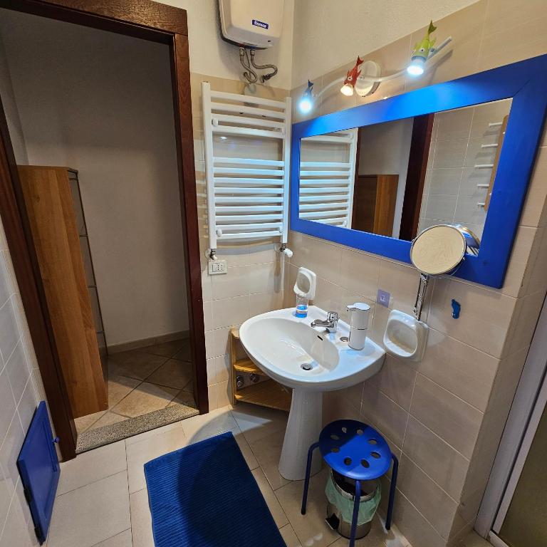 Villetta in zona panoramica, immersa nel verde della macchia mediterranea - Two-Bedroom Apartment - 54
