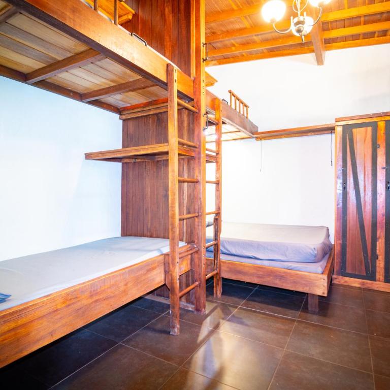 Hermosa Casa y Cabañas en Barbosa, Antioquia - Family Room - 17