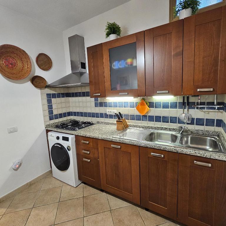 Villetta in zona panoramica, immersa nel verde della macchia mediterranea - Two-Bedroom Apartment - 61