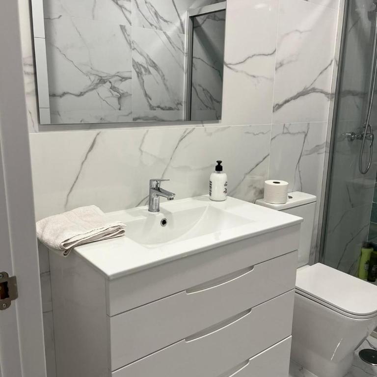 Apartamento Completo Nuevo Trinidad en Centro de Málaga - Apartamento de 2 dormitorios - 8