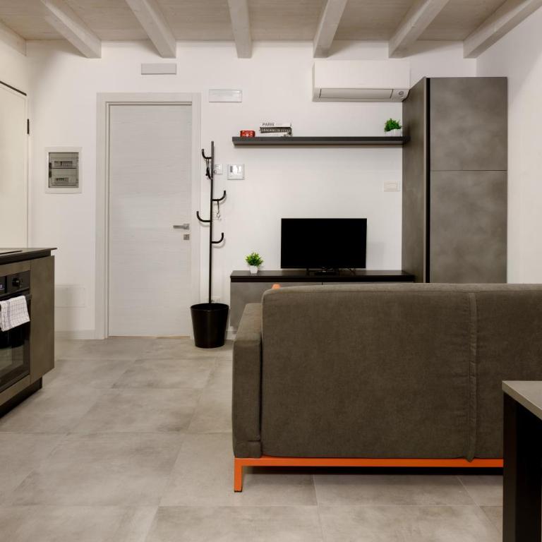 Tra bora e poesia, casa Baudelaire a Trieste - Appartamento con 2 Camere da Letto - 4