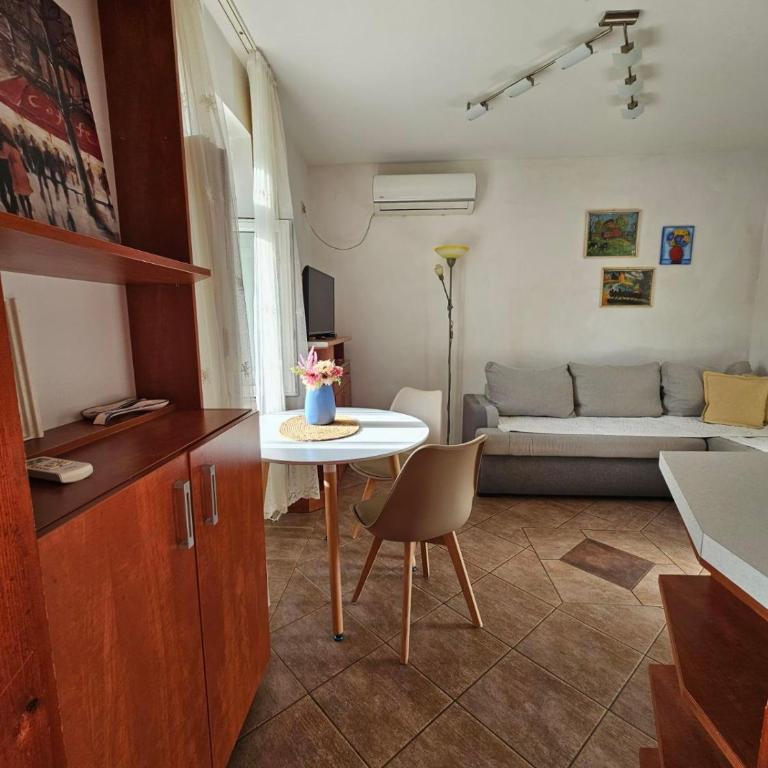 Citrus Centre Tivat - Apartman sa 1 Spavaćom Sobom - 2