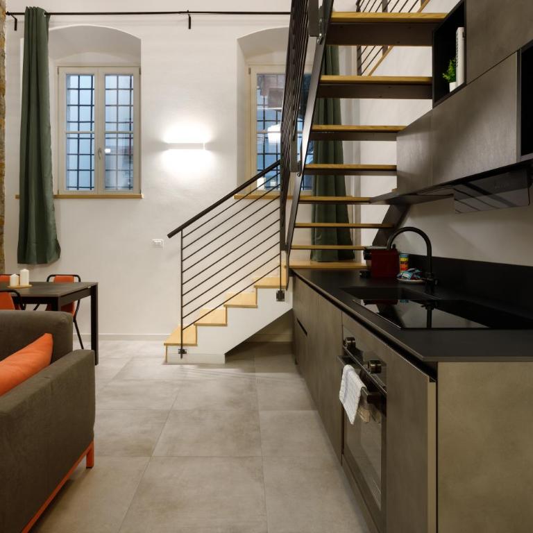 Tra bora e poesia, casa Baudelaire a Trieste - Appartamento con 2 Camere da Letto - 15