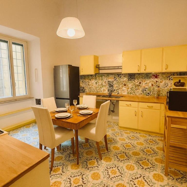 Trastevere Relais & Charme nel cuore di Roma - Appartamento con 2 Camere da Letto e Balcone - 13