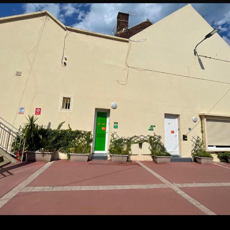 Bundle 2 Apparts, 12 person - Parking, station, beach - Appartement - Rez-de-Chaussée - 3