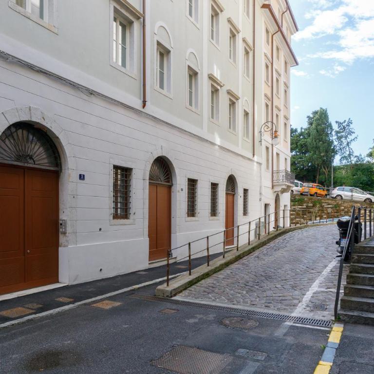 Tra bora e poesia, casa Baudelaire a Trieste - Appartamento con 2 Camere da Letto - 34