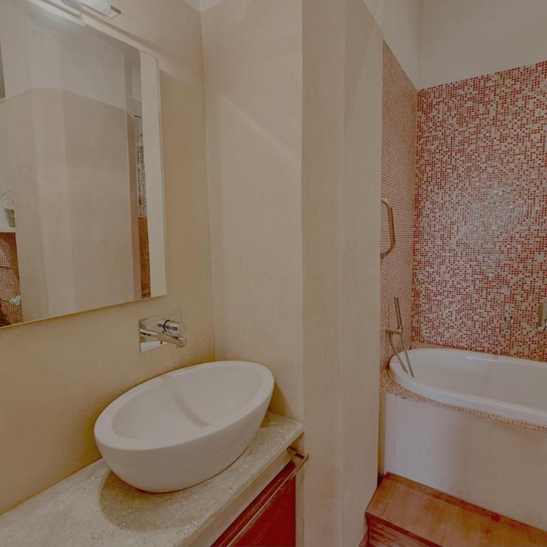 Trastevere Relais & Charme nel cuore di Roma - Appartamento con 2 Camere da Letto e Balcone - 18