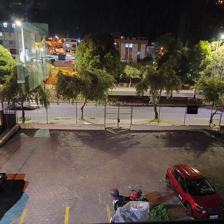 Departamento en el norte de Quito - Two-Bedroom Apartment - 17