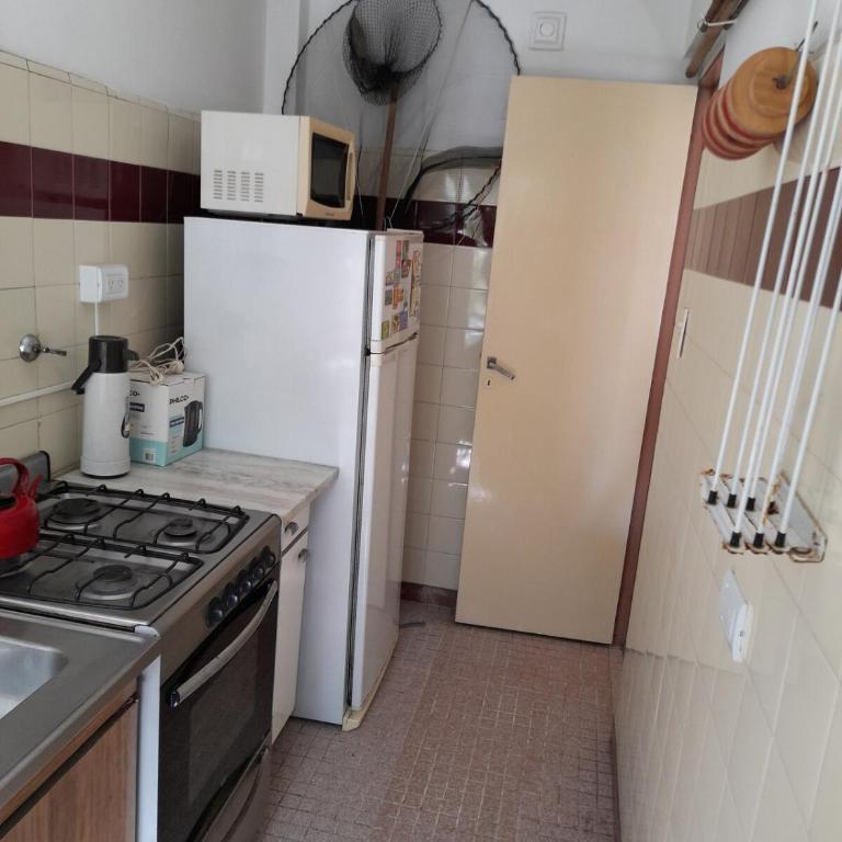 Departamento para 4 personas, a dos cuadras del Mar - One-Bedroom Apartment - 6