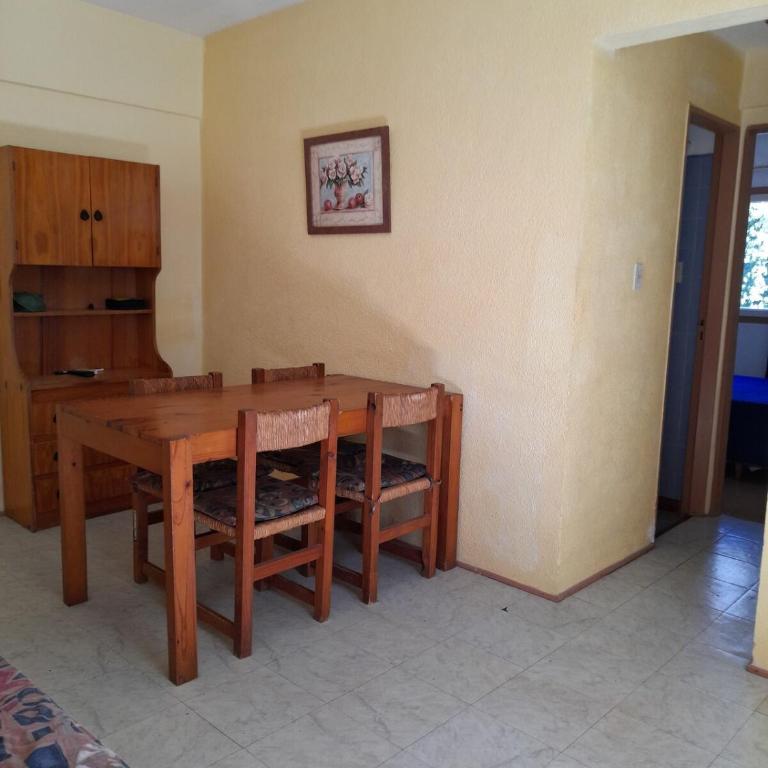 Departamento para 4 personas, a dos cuadras del Mar - One-Bedroom Apartment - 2