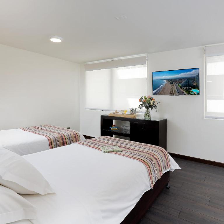 MR Express (ex Hotel Neruda Express) - Habitación Doble Estándar - 2 camas - 6