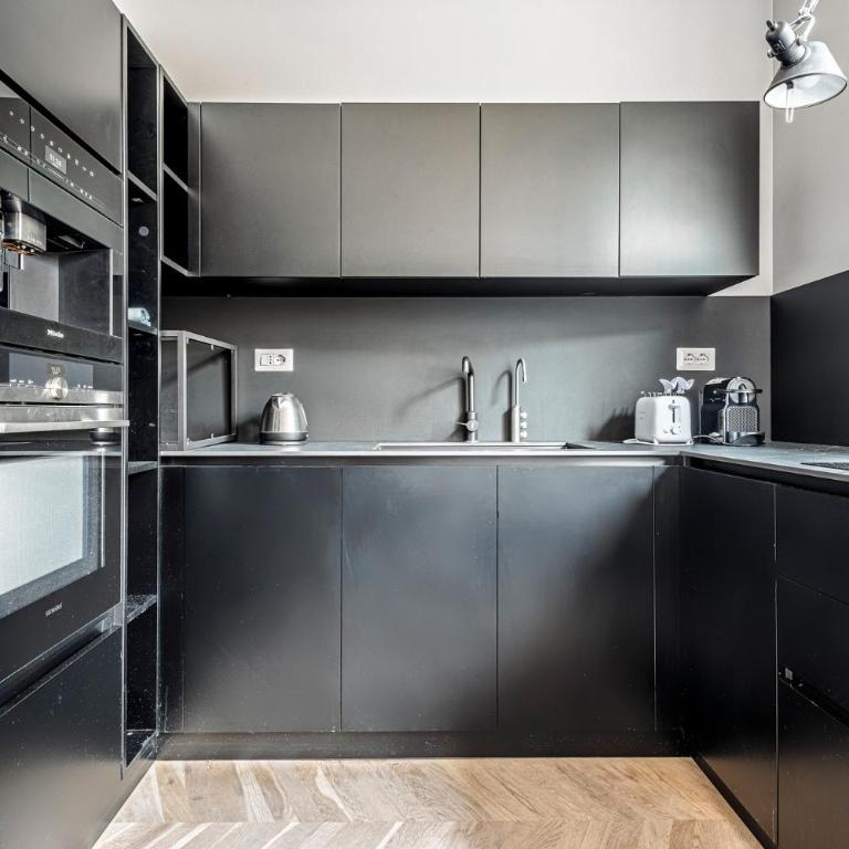 DHOME Pantano - Velasca Tower Apartments - Appartamento con 2 Camere da Letto - 4