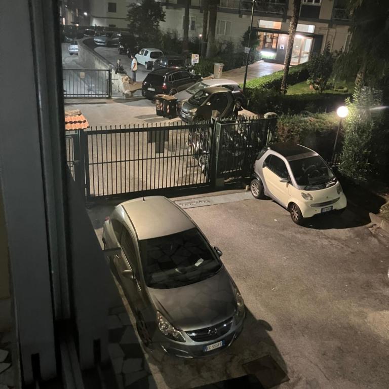 Rosemary s House Napoli Apt Private Parking Metro - Appartamento con 2 Camere da Letto - 18