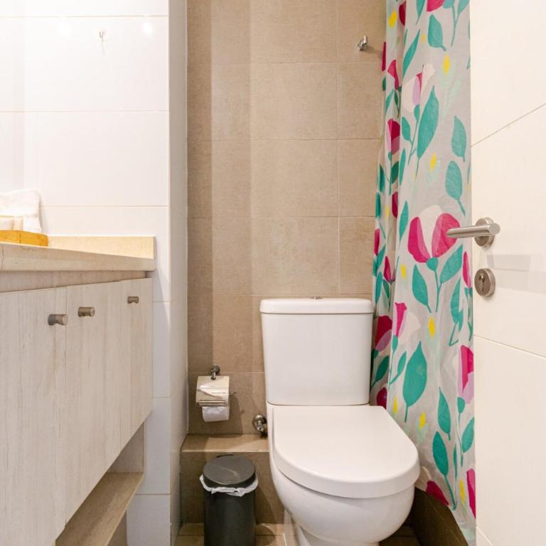 Departamento céntrico con estacionamiento - One-Bedroom Family Apartment - 7