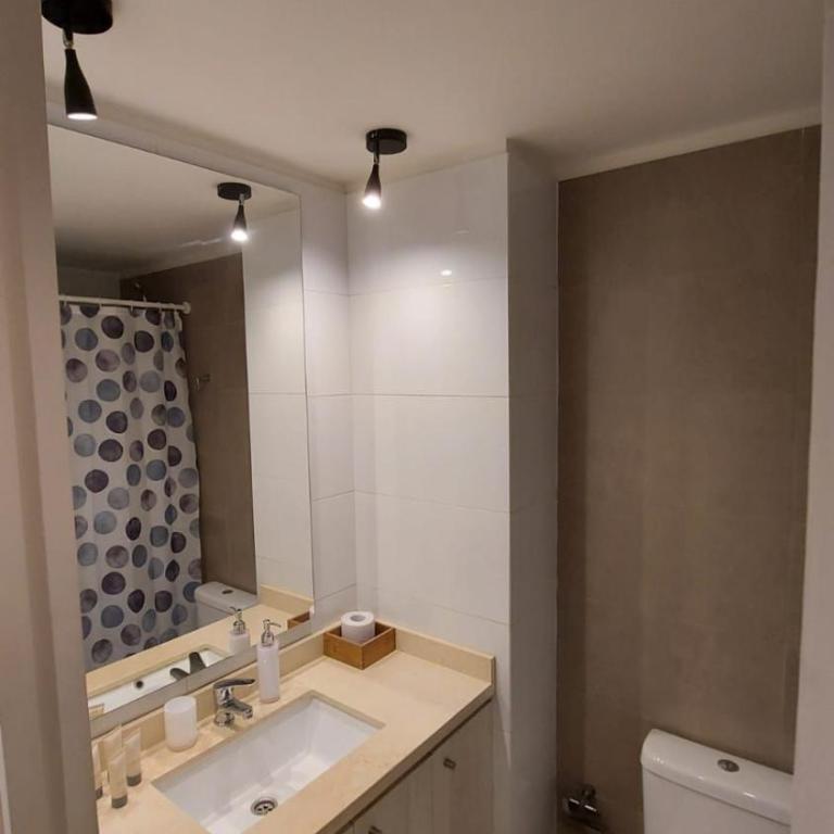 Departamento céntrico con estacionamiento - One-Bedroom Family Apartment - 22