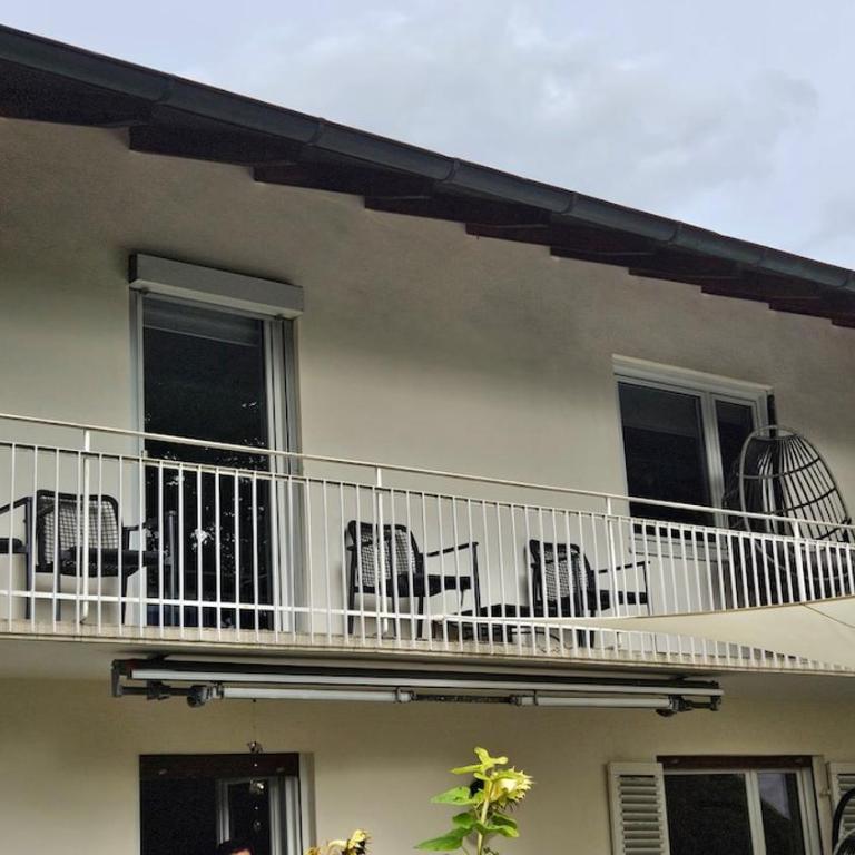 München Trudering 3 Schlafzimmer 90 qm sehr ruhig, U-S Bahn 350m - Three-Bedroom Apartment with Balcony - 11