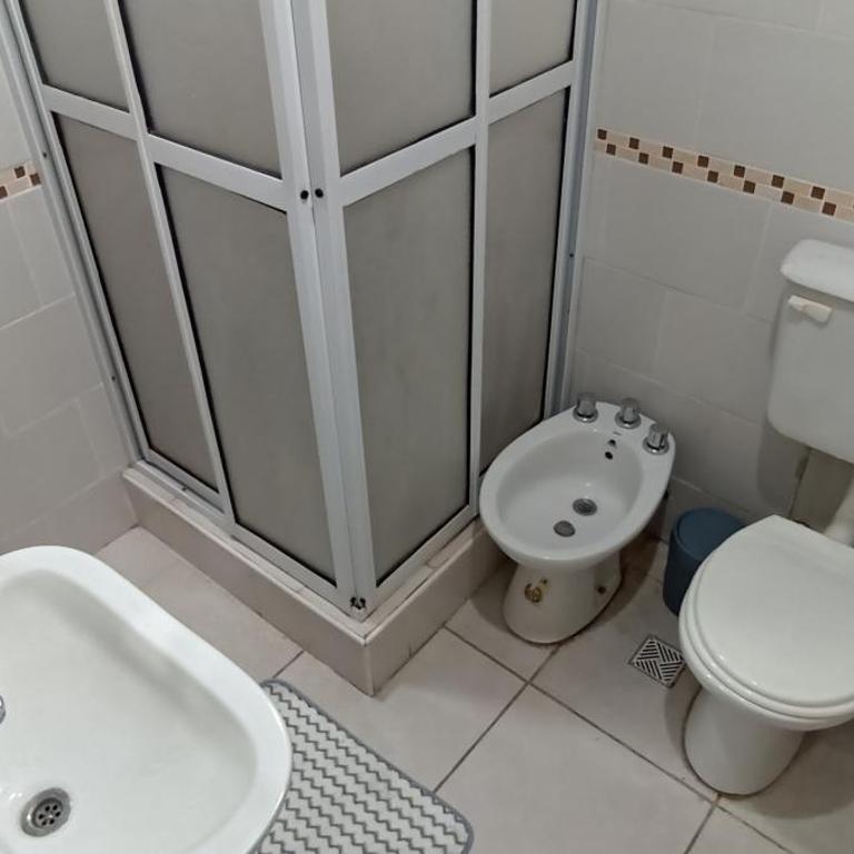 Depto San Martin, zona Centro, para 4 personas - One-Bedroom Apartment with Balcony - 11