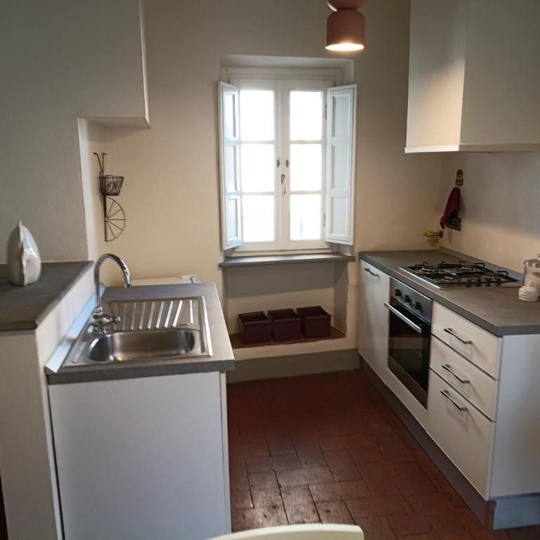 Sanfrancesco44 - Appartamento con 2 Camere da Letto - 4
