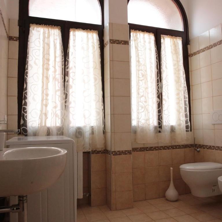 Casa Martini - Appartamento con Balcone - 28