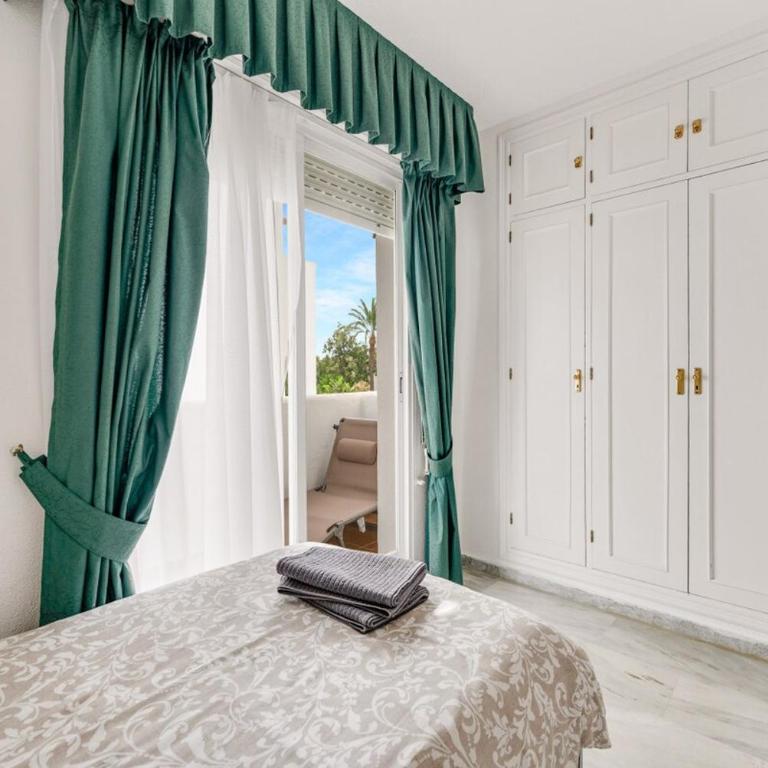 Bright and spacious 2BR with terrace in Costalita - Apartamento de 2 dormitorios - 1