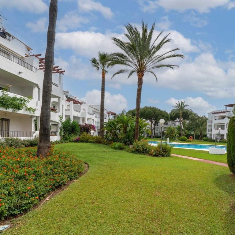 Bright and spacious 2BR with terrace in Costalita - Apartamento de 2 dormitorios - 16