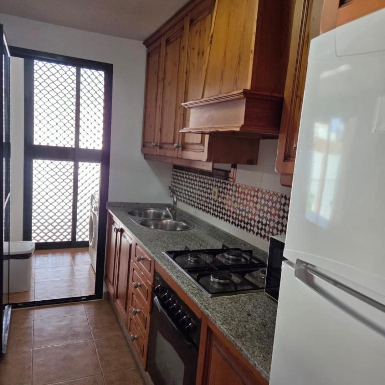Extraordinary apartment in Zahara de los Atunes - Three-Bedroom Apartment - 8