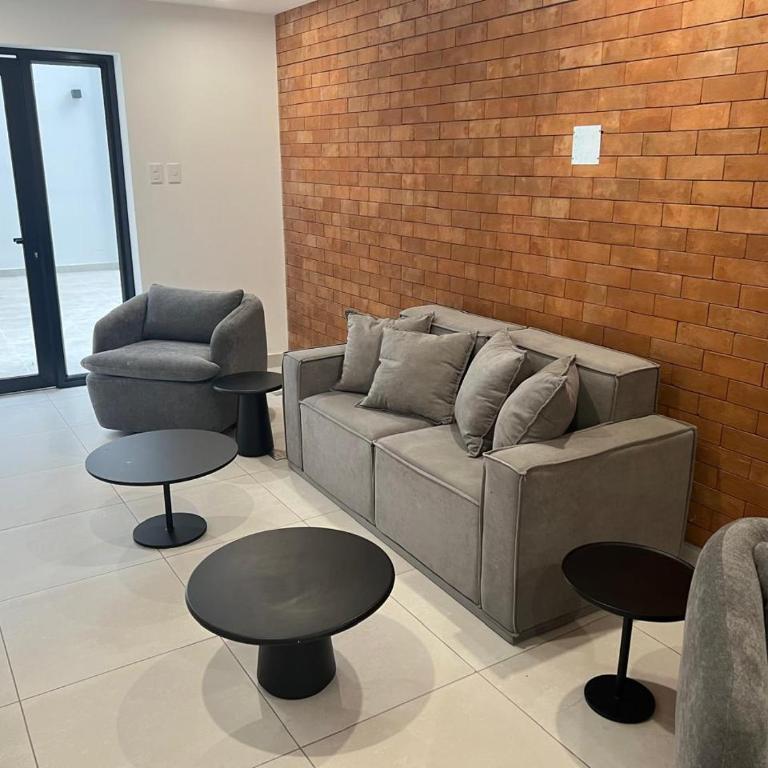 Arrieta 380 Suites by Geko - One-Bedroom Apartment with View - 4