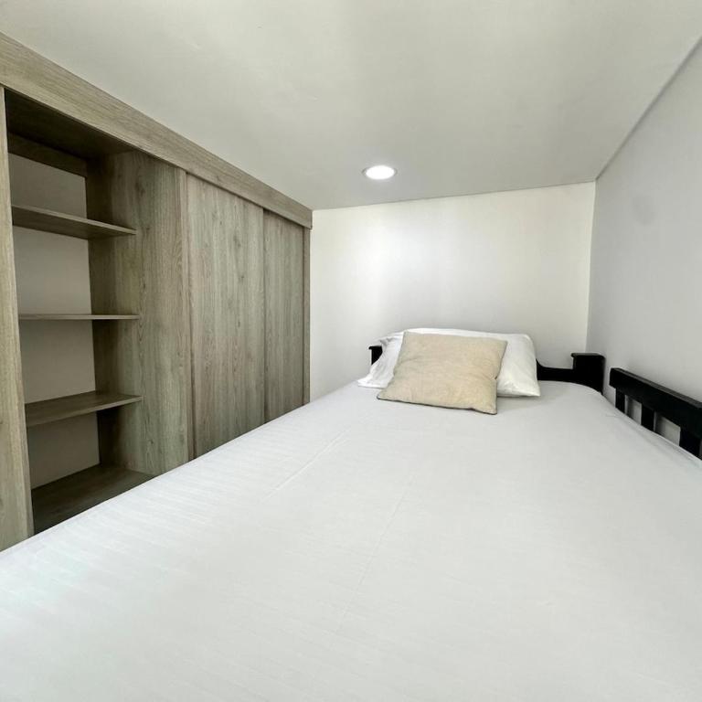 Cartagena family apartment near the sea - Two-Bedroom Apartment - 11