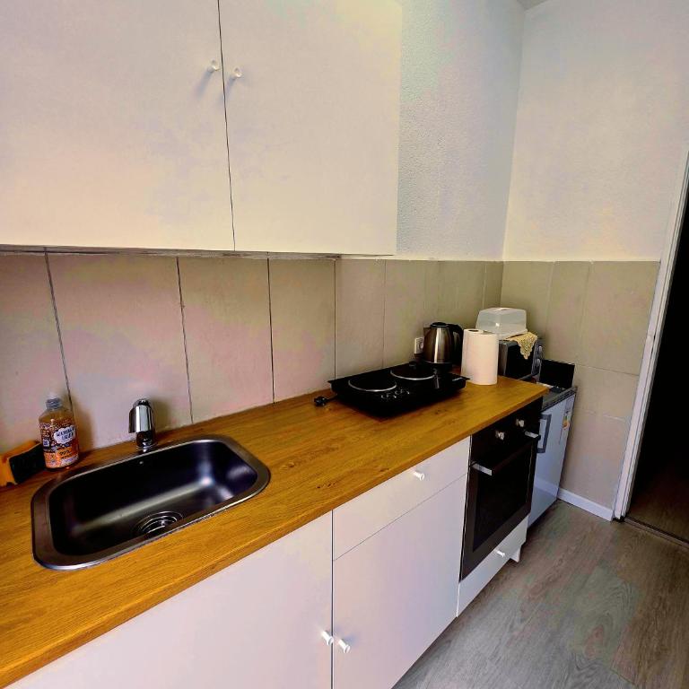 Komplett Apartment in Aufseßpl - One-Bedroom Apartment - 7