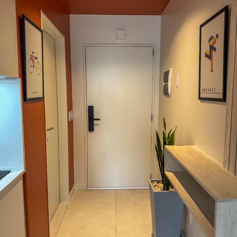Foster Studio - Park 2 - One-Bedroom Apartment - 11