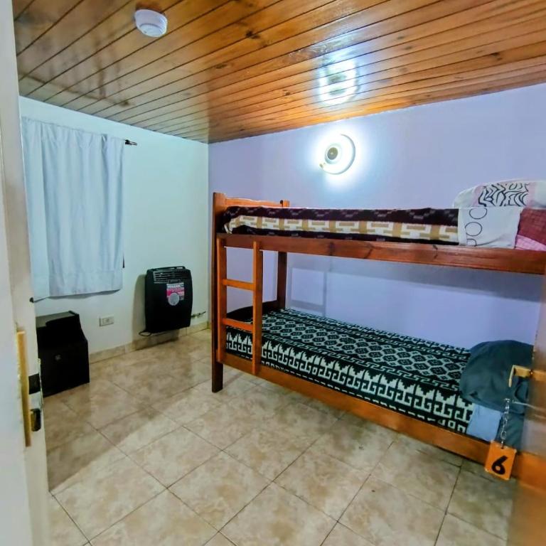 Hostel Glaciar Marconi I - Habitación Doble Económica - 2 camas - 6