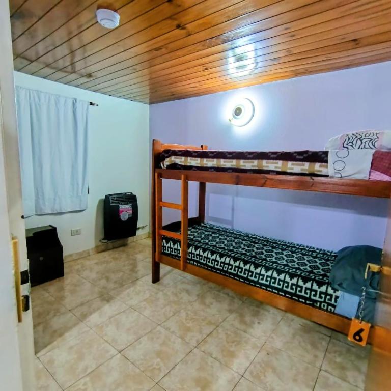 Hostel Glaciar Marconi I - Habitación Doble Económica - 2 camas - 5