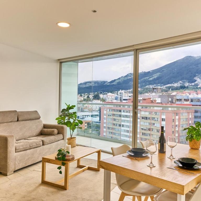 Boho apt-balcony in La Carolina, 60" TV 4K - One-Bedroom Apartment with Balcony and Mountain View - 12