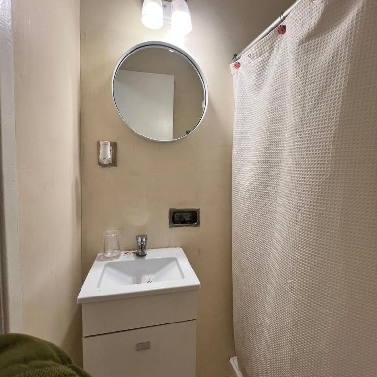 Monoambiente con balcón soleado - One-Bedroom Apartment - 35