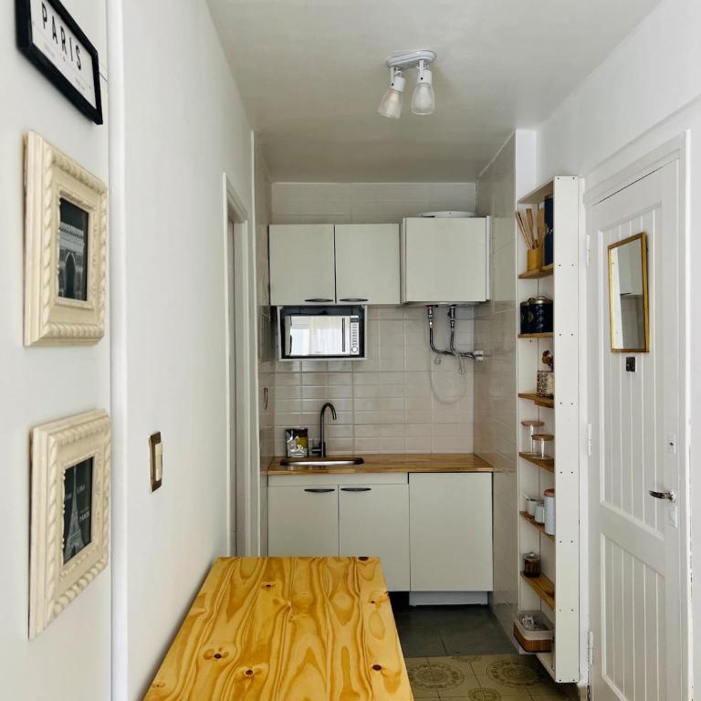 Monoambiente con balcón soleado - One-Bedroom Apartment - 37