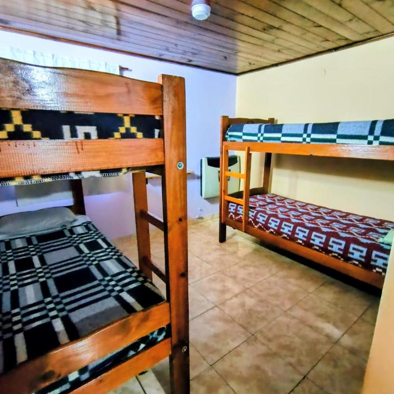 Hostel Glaciar Marconi I - Habitación Compartida Mixta - 4 camas - 6