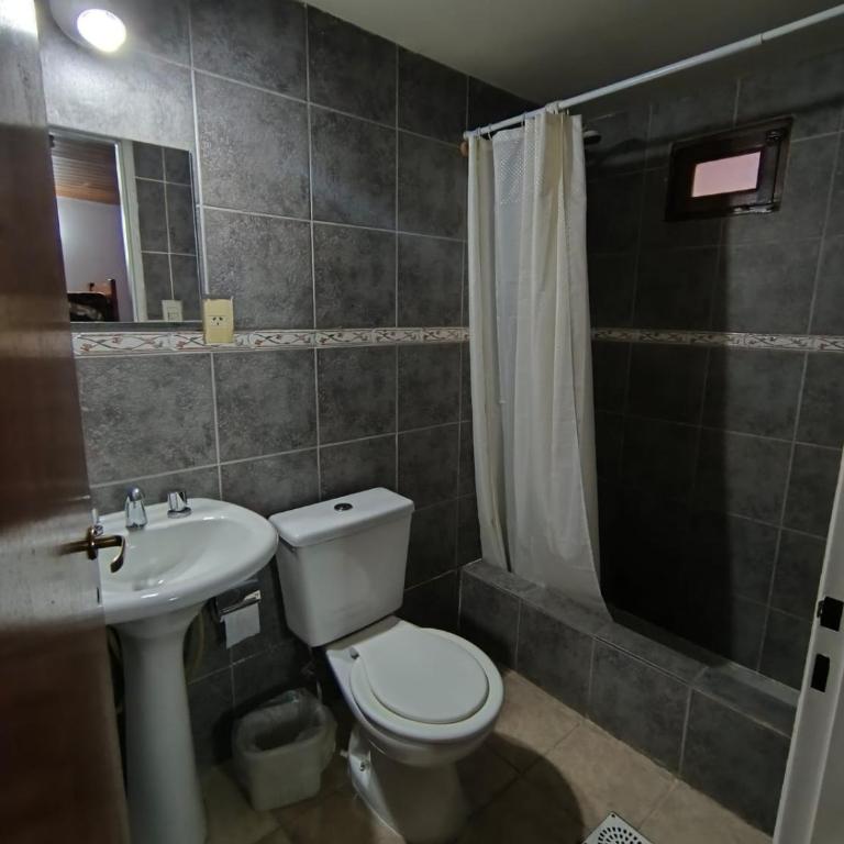 Hostel Glaciar Marconi I - Habitación Doble Económica - 2 camas - 1