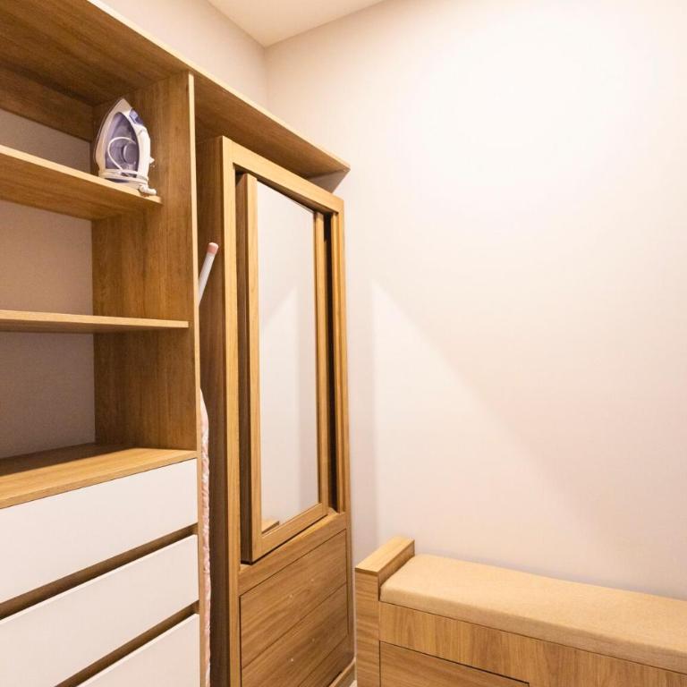 Guadalajara Skyline Retreat - Three-Bedroom Apartment - 32