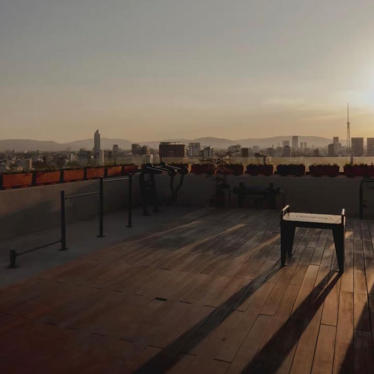 Guadalajara Skyline Retreat - Three-Bedroom Apartment - 56