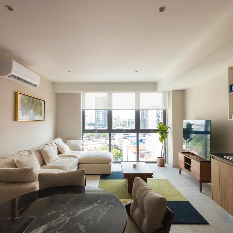 Guadalajara Skyline Retreat - Three-Bedroom Apartment - 57
