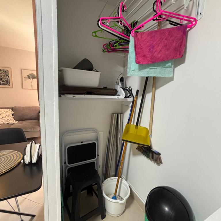 Apto Medellín, central y cómodo - Apartamento de 2 dormitorios - 2