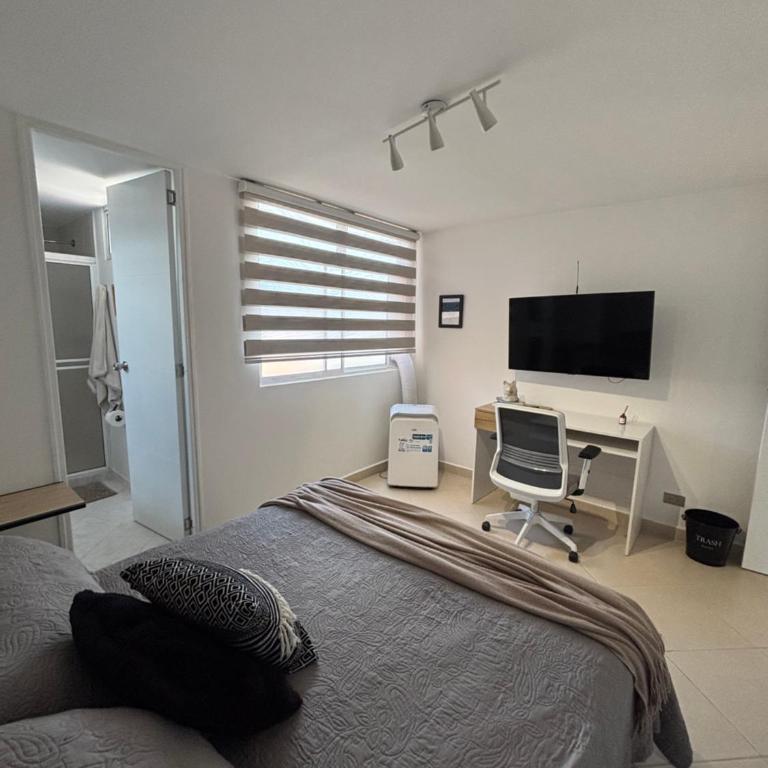 Apto Medellín, central y cómodo - Apartamento de 2 dormitorios - 6