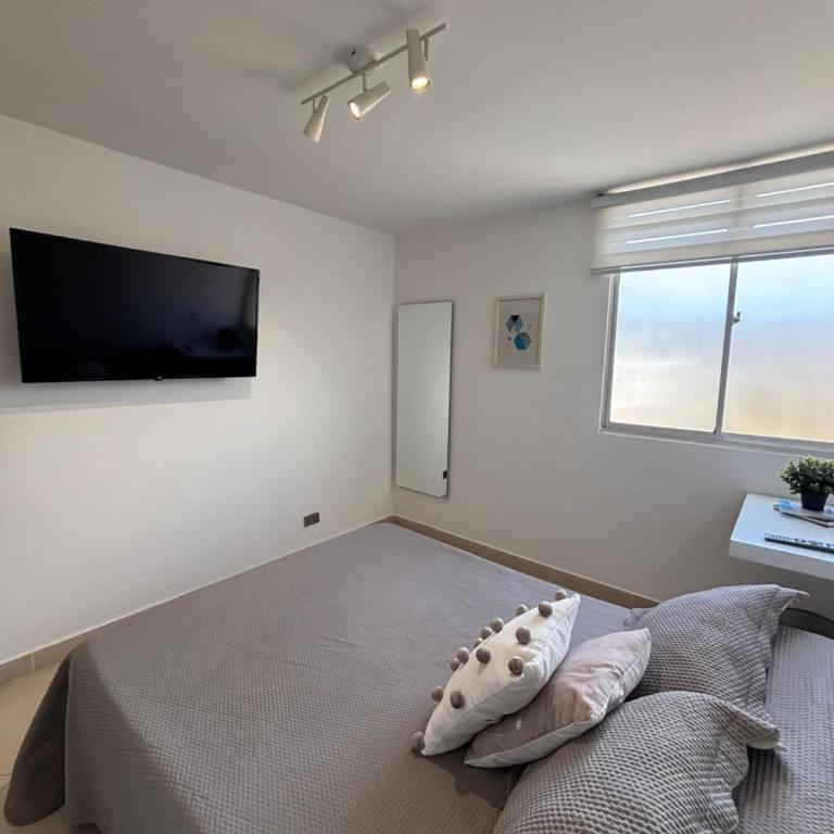 Apto Medellín, central y cómodo - Apartamento de 2 dormitorios - 9