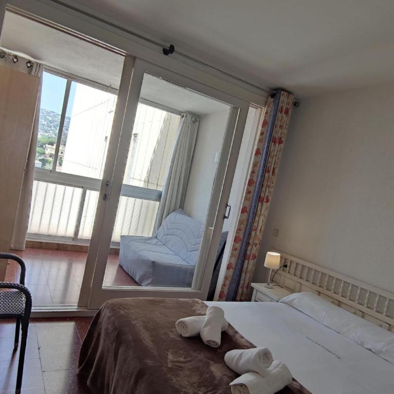 Apartamento frente al mar en Platja d'Aro - ES-209-3 - Apartamento - 22