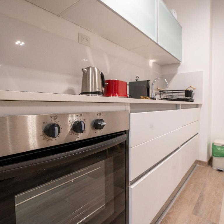 Cómodo, con cochera cerca del hospital italiano - Apartamento de 1 dormitorio - 35