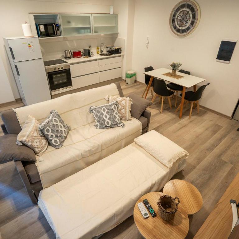 Cómodo, con cochera cerca del hospital italiano - Apartamento de 1 dormitorio - 40