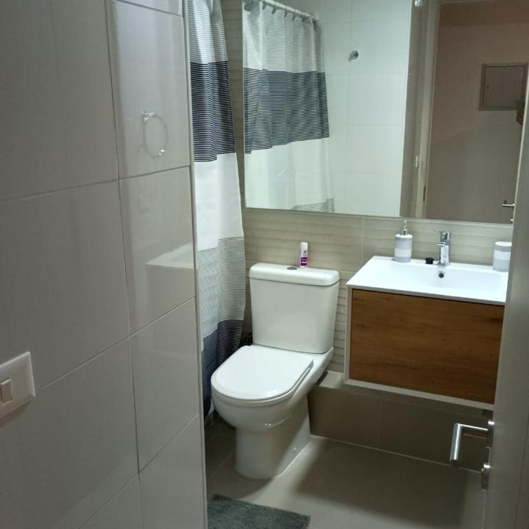 Cómodo depto a pasos del metro Irarrázaval - Two-Bedroom Apartment - 6