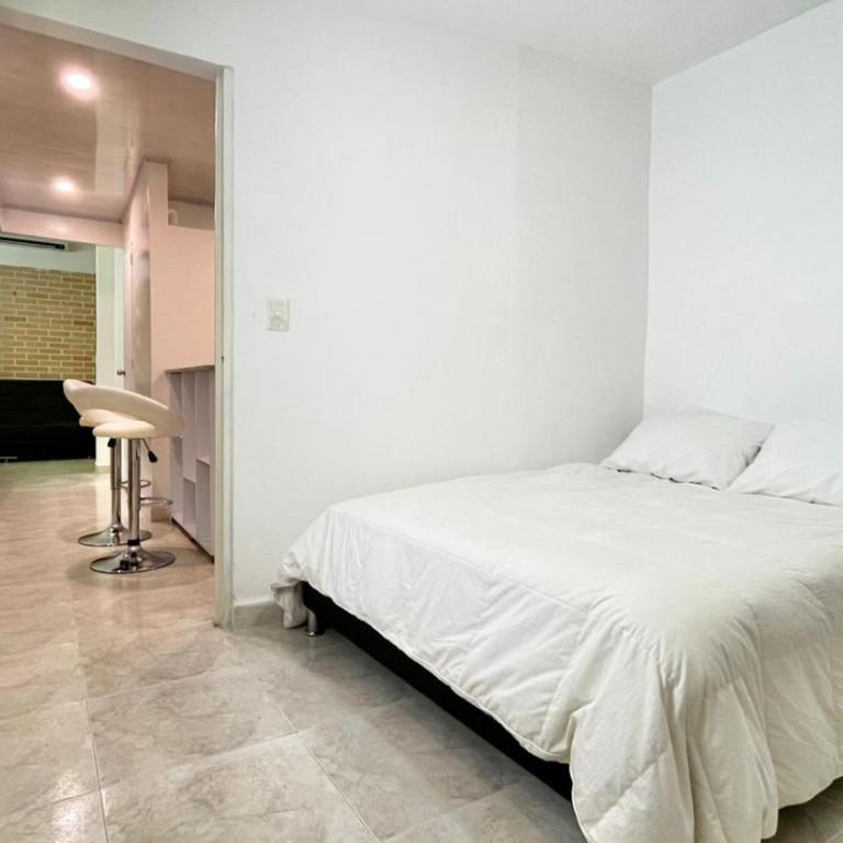 Moon House Granada - One-Bedroom Apartment - 4