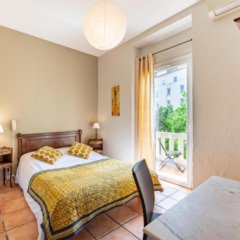 Au Saint Roch - Hôtel et Jardin - Chambre Simple - 5