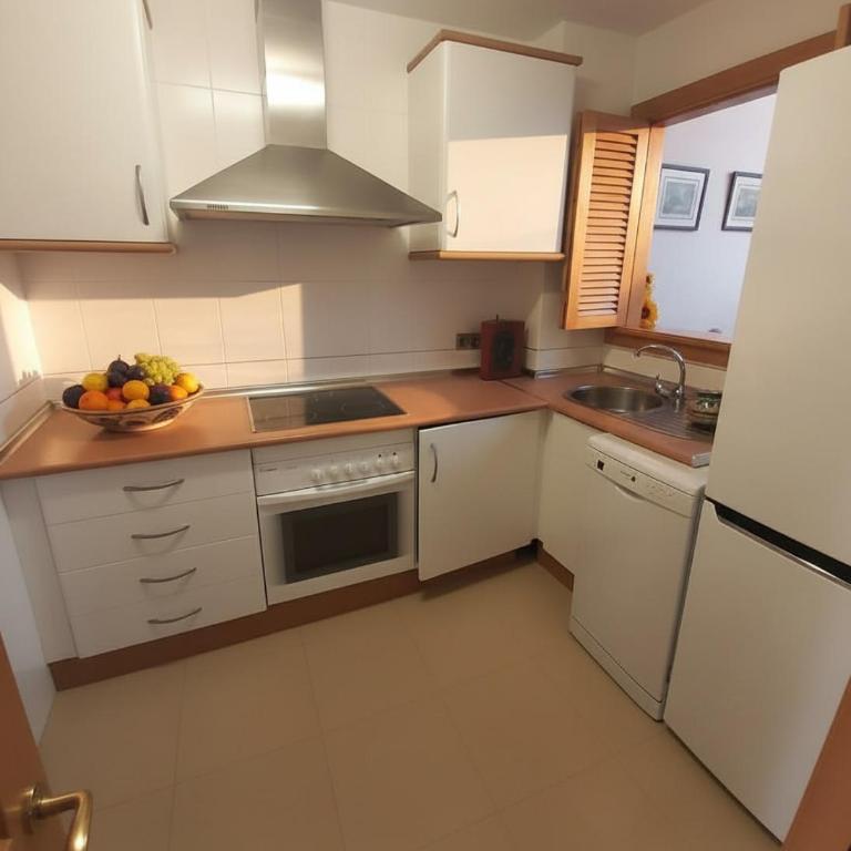 Roquetas Del Sol, Pools & Gym - Two-Bedroom Apartment - 9
